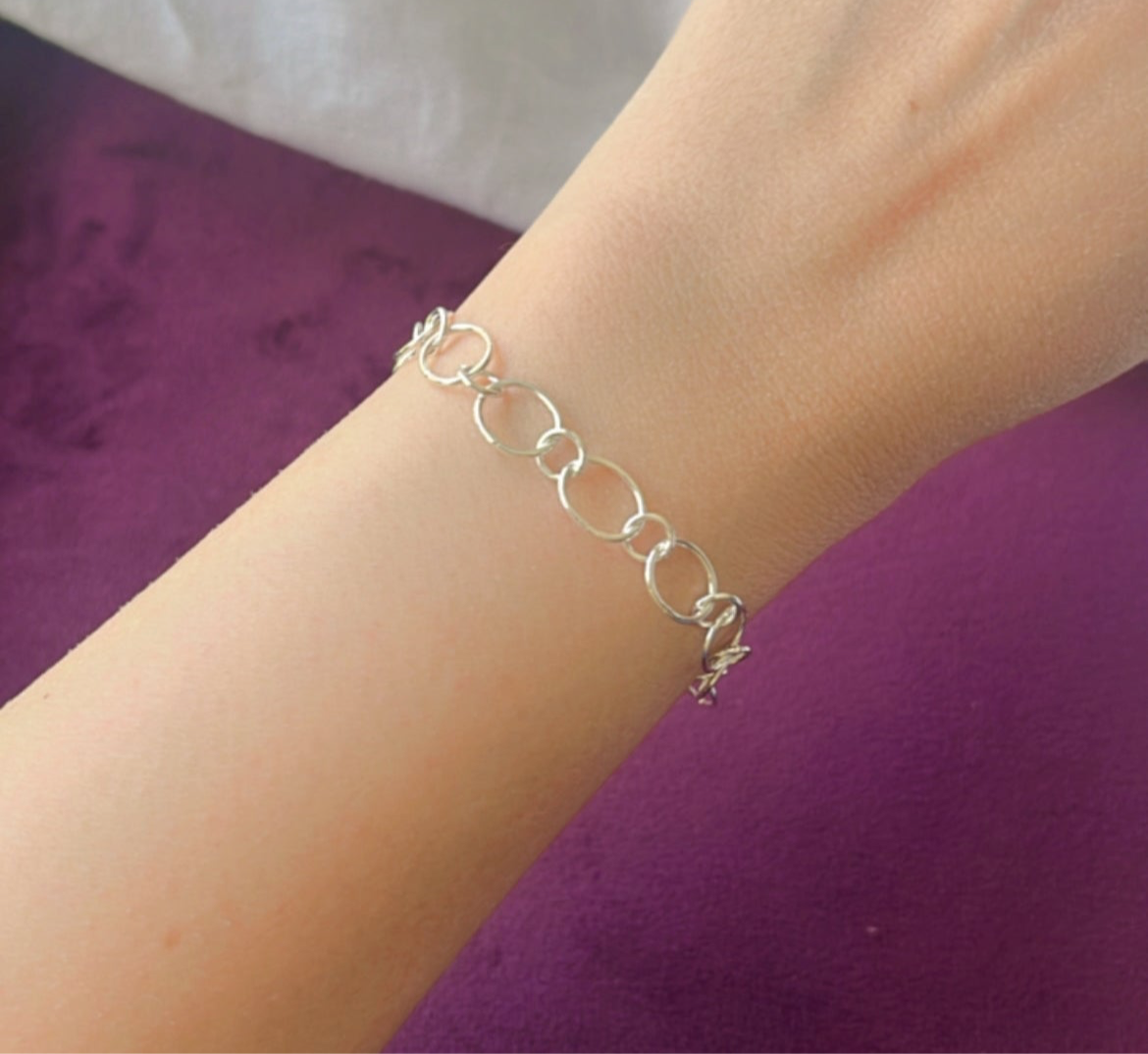 Loops Bracelet in 925 Silver