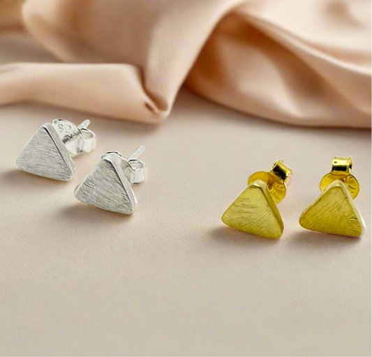 Triangle earrings in 925 silver