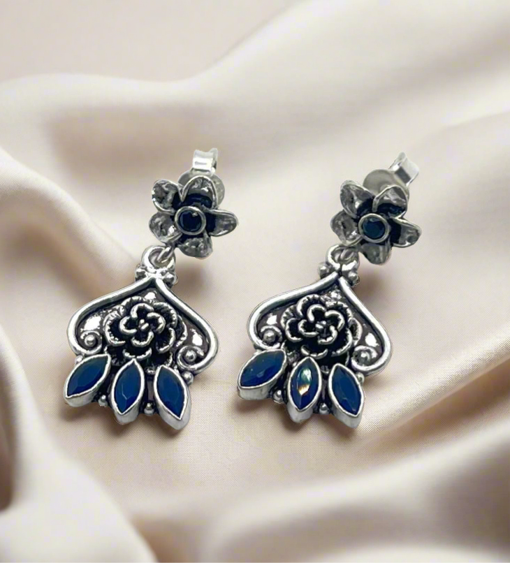 Antique 925 silver earrings