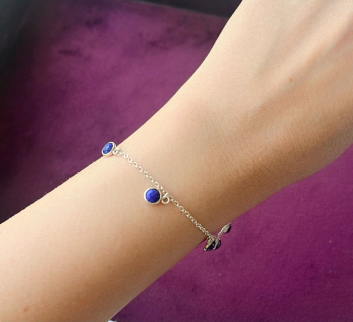 Round Stone bracelet in 925 silver