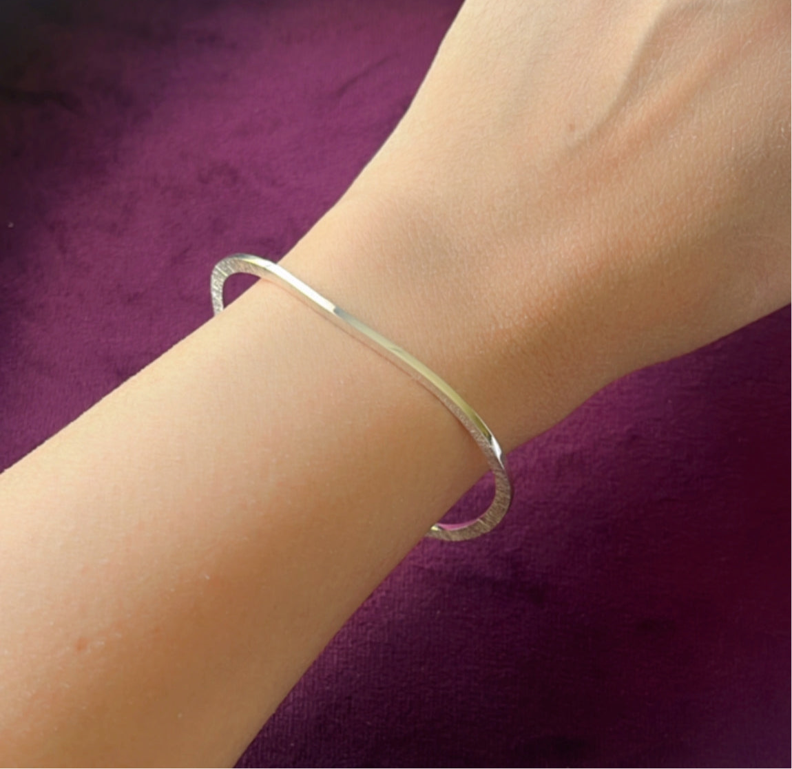 Curvy 925 Silver Bracelet