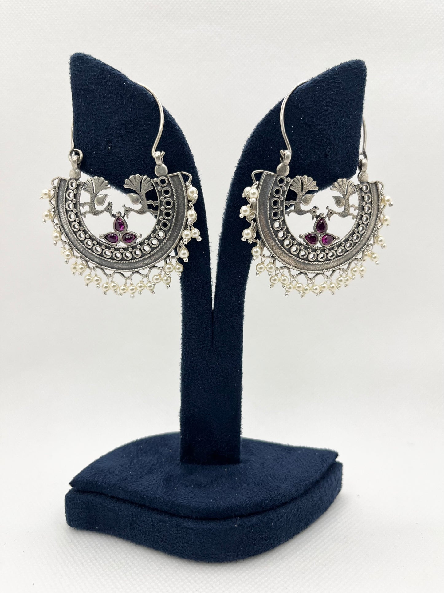 Antique pearl earrings in 925 silver